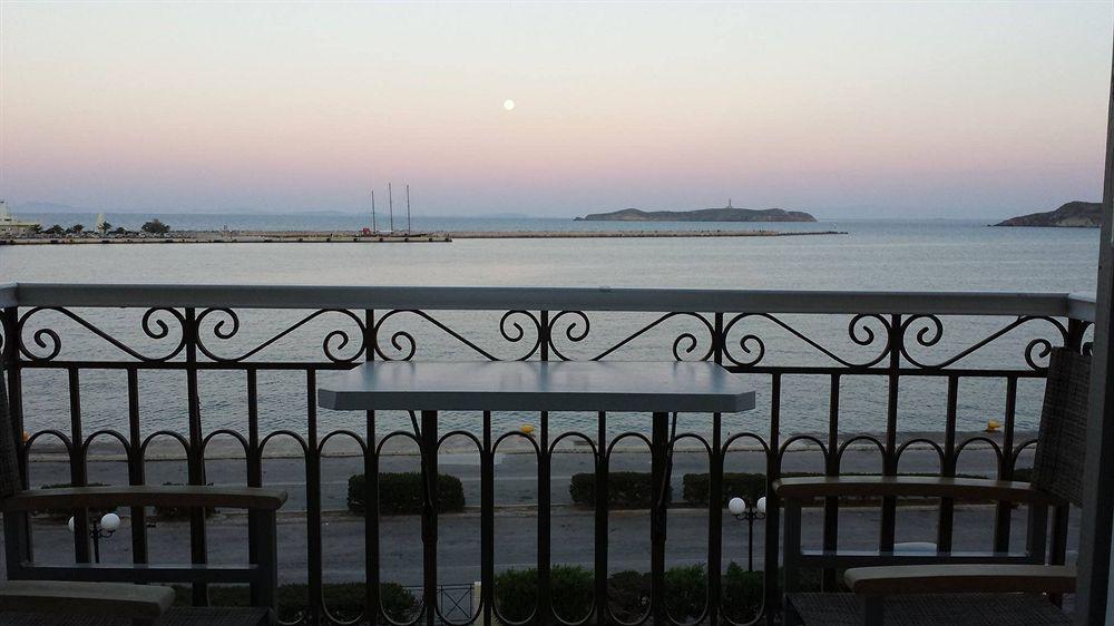 Esperance 1 Hotell Ermoupoli Exteriör bild